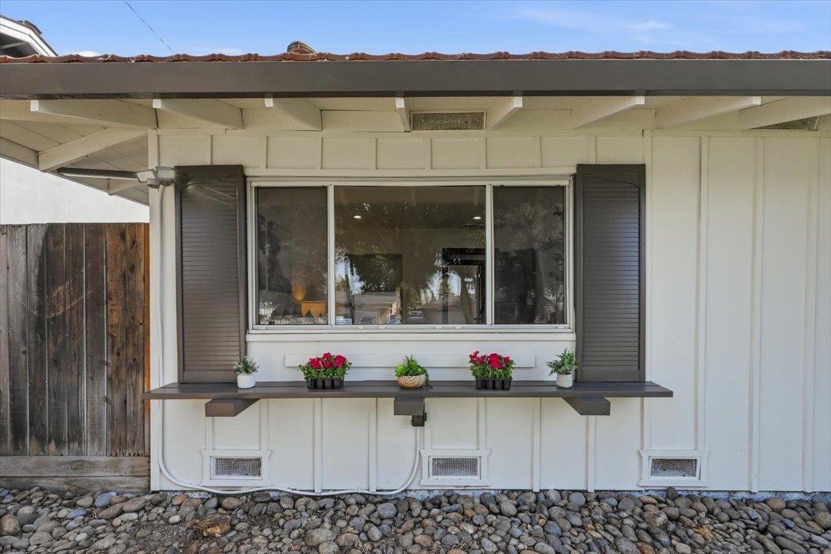 5841 Arapaho DR - Backyard