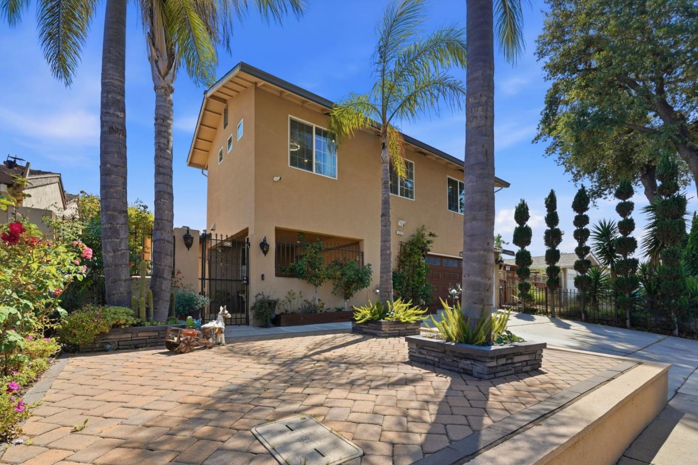 2252 Denair AVE