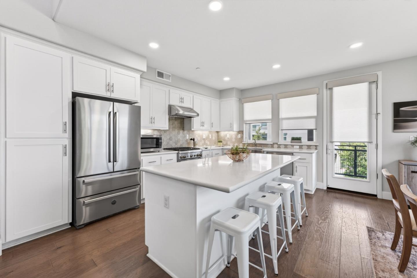 202 Market ST - Interior