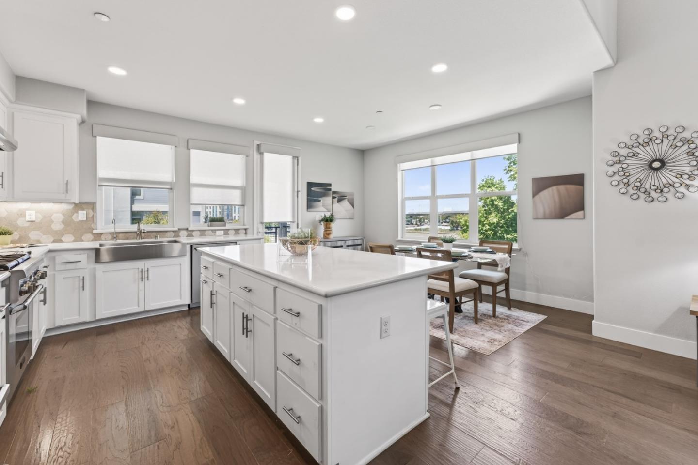 202 Market ST - Kitchen