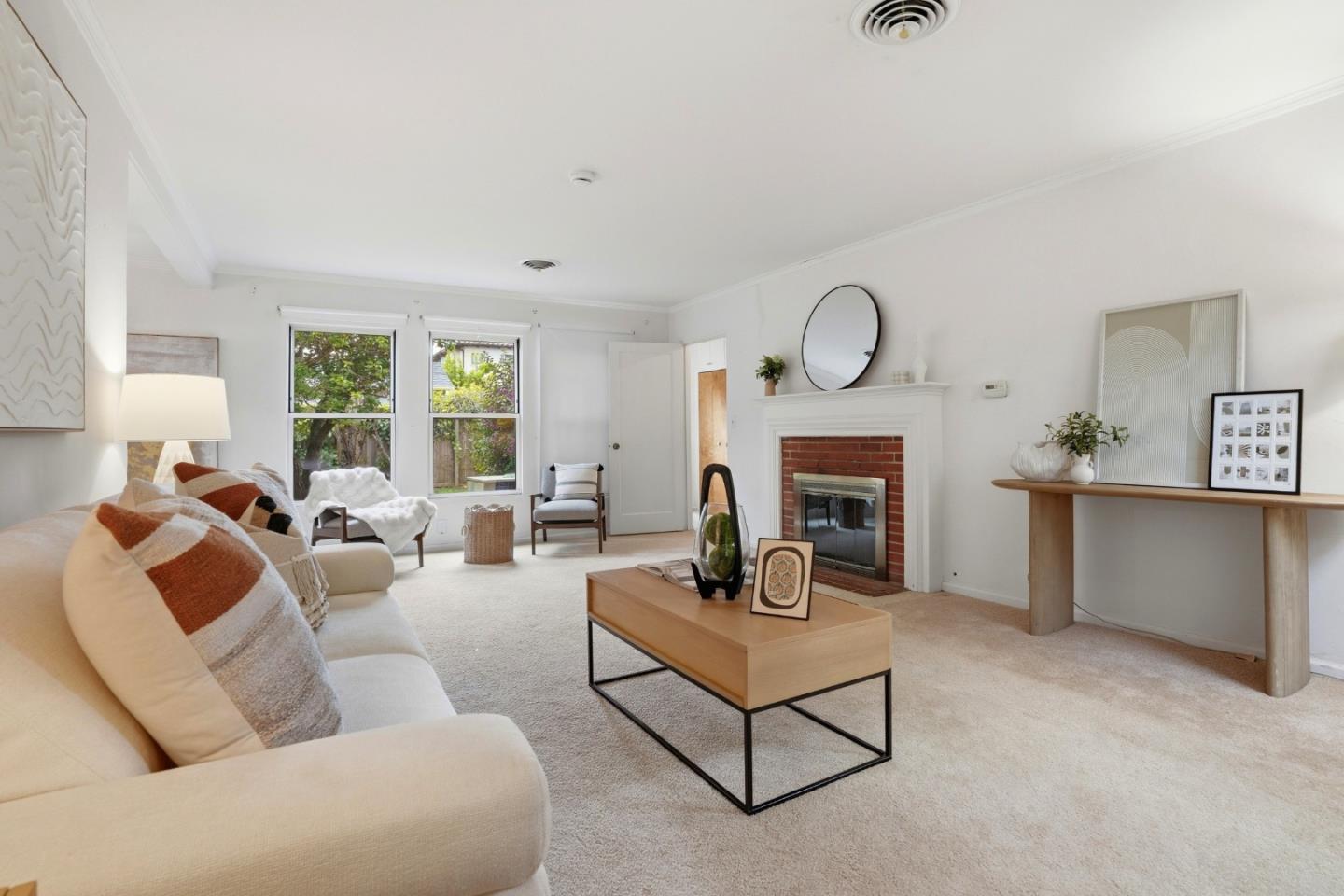 1017 Oregon AVE - Interior