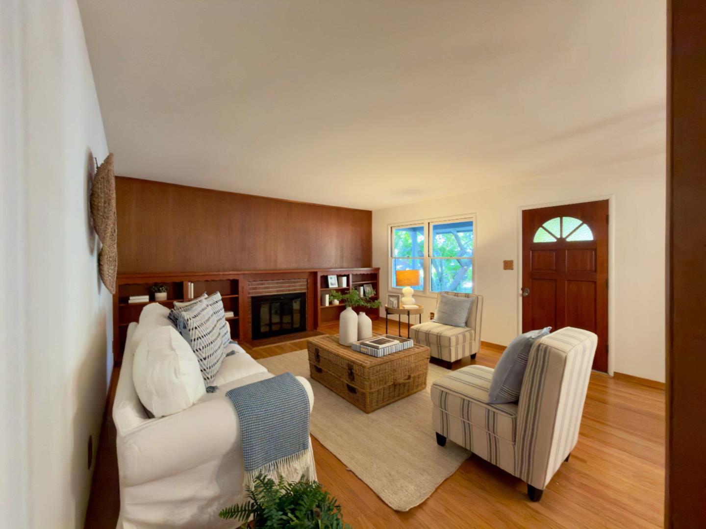 3057 South CT - Living area