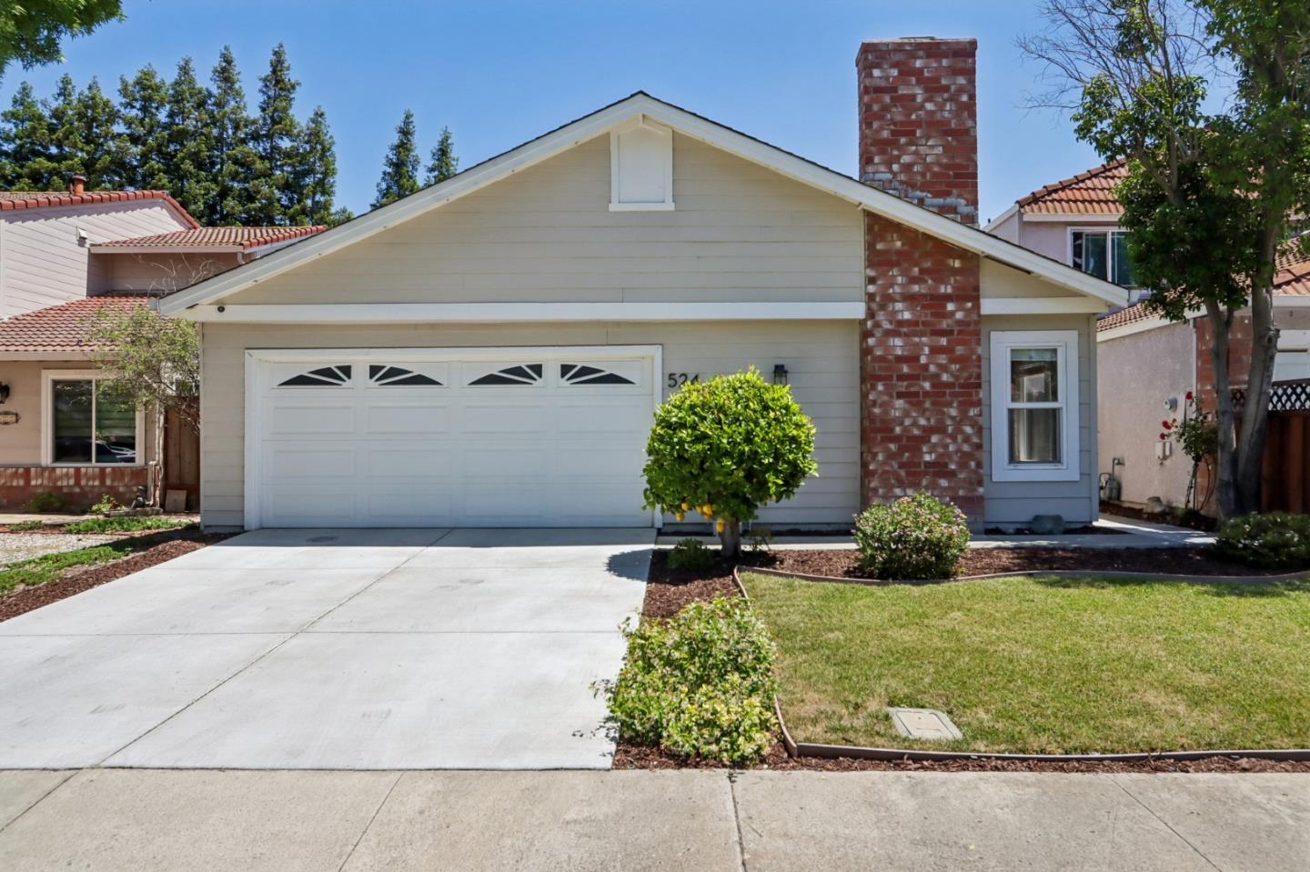 524 Lanfair
