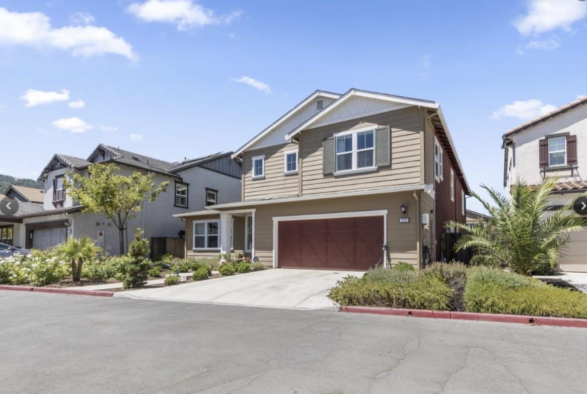 1237 Viognier WAY - Kitchen