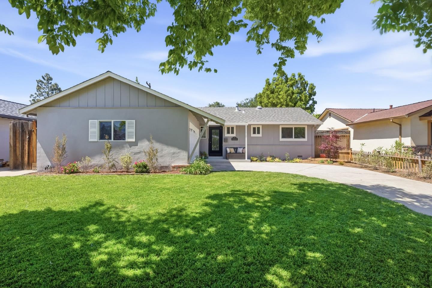 1529 Willowgate DR