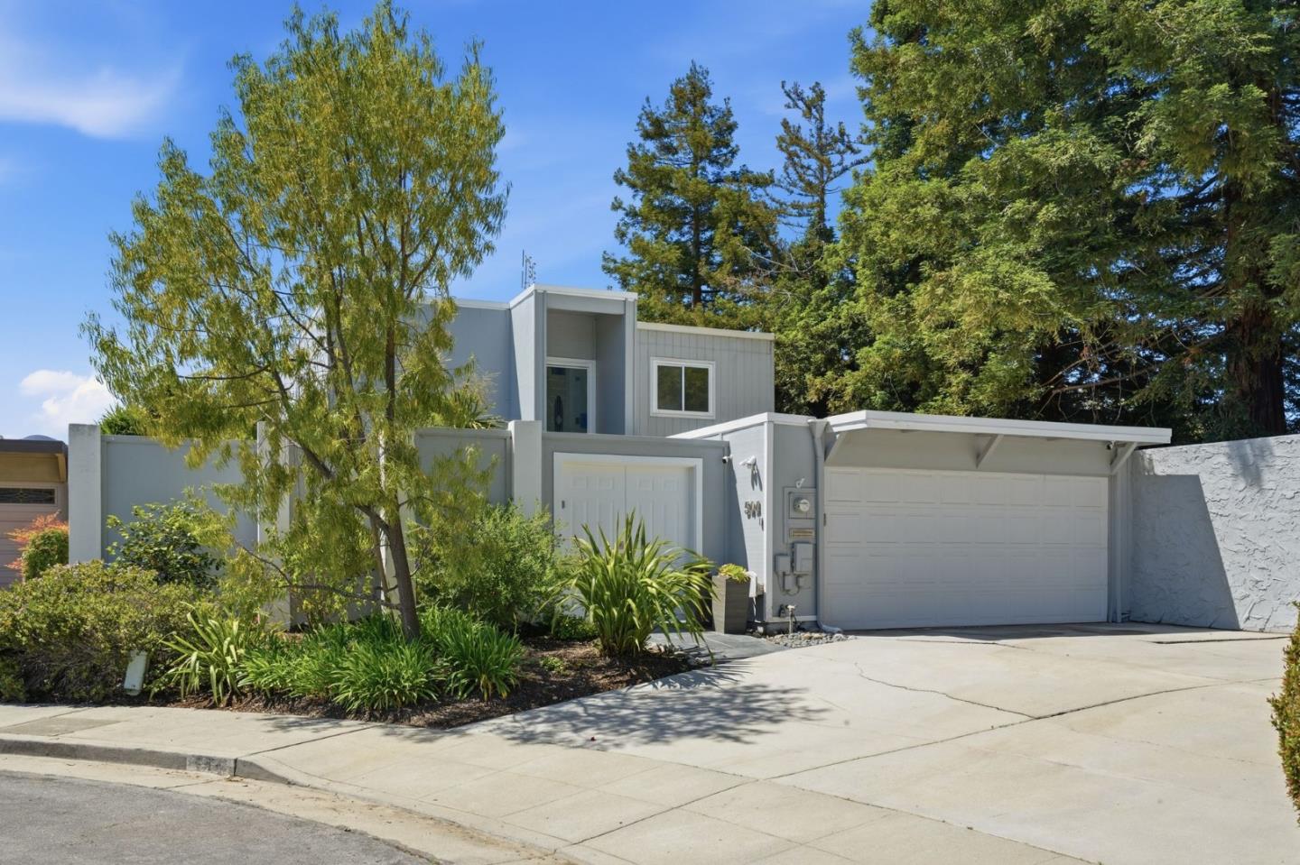 544 Castlerock CT