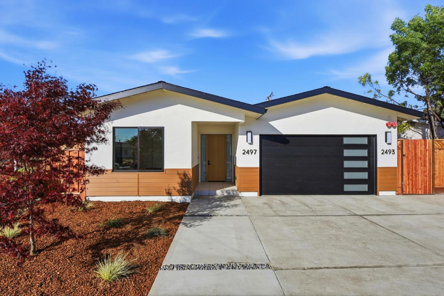 2497 Painted Rock DR